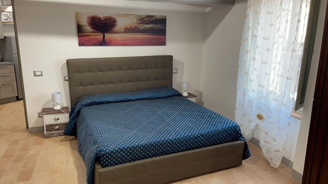Appartamento La Finestrella ชิตตา เดลลา ปีเอเว ภายนอก รูปภาพ